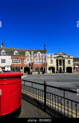 Town centre view, Town Hall, Bourne town; Lincolnshire; England; UK Stock Photo