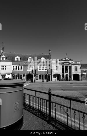 Town centre view, Town Hall, Bourne town; Lincolnshire; England; UK Stock Photo