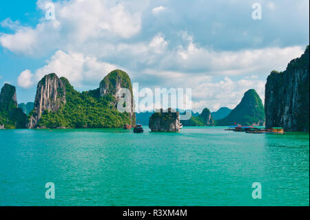 Rock islands in Halong Bay Stock Photo