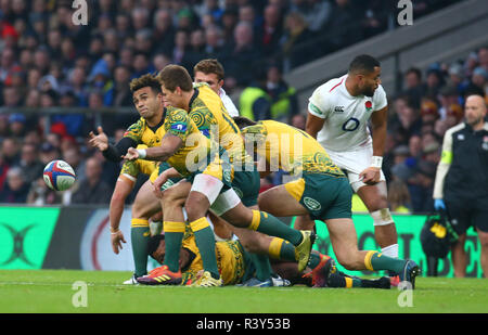 London, UK, 24 November, 2018 Australia's Will Genia makes his 100 cap during Quilter International between England  and Australia at Twickenham stadium , London, England on 24 Nov 2018.  Credit Action Foto Sport C Credit: Action Foto Sport/Alamy Live News Stock Photo