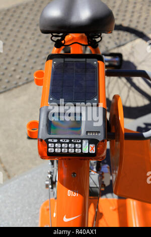 USA, Oregon, Portland. Solar-powered credit card reader on rental bike. Credit as: Steve Terrill / Jaynes Gallery / DanitaDelimont.com Stock Photo
