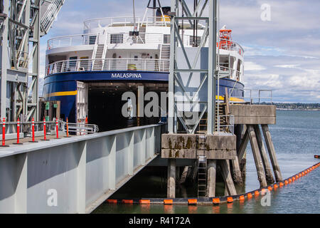 USA, Washington State. Bellingham. AMHS Ferry preparing for loading Stock Photo
