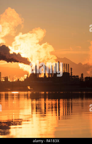 Shell Puget Sound Oil Refinery with Mt. Baker behind, near Anacortes, Washington State, USA Stock Photo