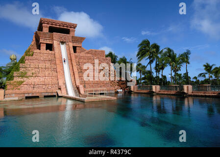 Mayan Temple, Atlantis Resort, Paradise Island, Bahamas, Caribbean ...