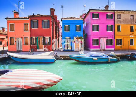 Colourful facade on Burano, province of Venice Stock Photo - Alamy