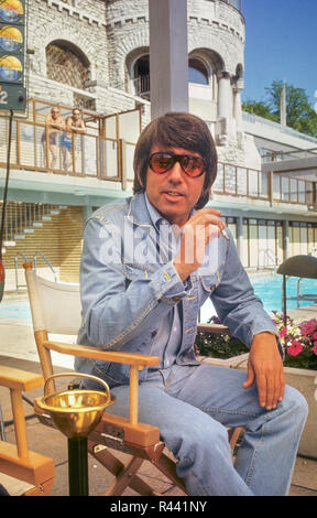 LEE HAZLEWOOD American  country and popsinger,known for having written These booths are made for walking for Nancy Sinatra Stock Photo