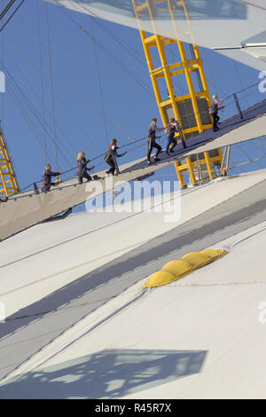 The O2 in Greenwich, London. UK. 22nd October 2018.UK. Tourists walking over the roof of the O2 building in Greenwich, October 2018. Stock Photo