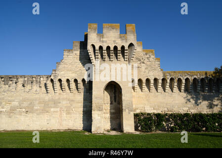 Avignon medieval ramparts Stock Photo - Alamy