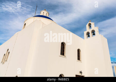 The Holy Church of Panagia Platsani is dedicated to the Full Hymn of the Most Holy Theotokos. Oia, Santorini, Greece Stock Photo