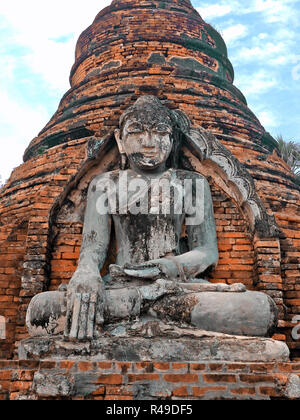 Yadana Hsemee Pagoda, Ancient Buddhist Temple in Inwa, Mandalay, Myanmar Stock Photo