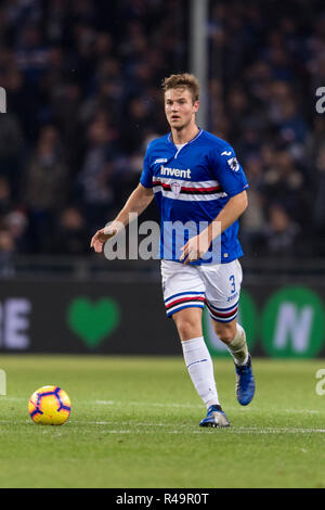 Genoa, Italy. 25th Nov, 2018. Joachim Andersen (Sampdoria) during the Italian 'Serie A' match between Genoa 1-1 Sampdoria at Luigi Ferraris Stadium on November 25, 2018 in Genova, Italy. Credit: Maurizio Borsari/AFLO/Alamy Live News Stock Photo