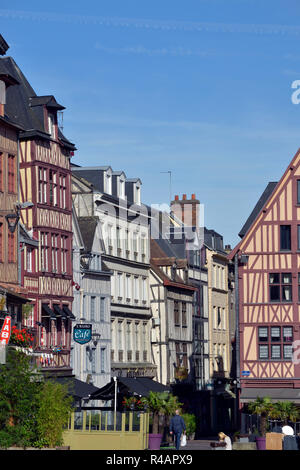 Rouen (northern France): Norman traditional houses with half-timbered frontages in the square of the Old Market ('place du Vieux-Marche') in the hyper Stock Photo