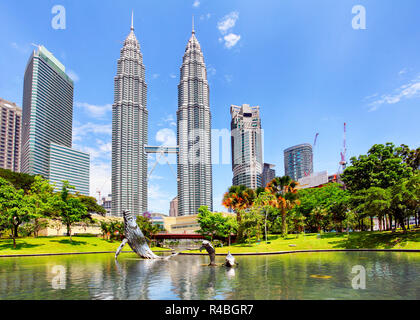 KUALA LUMPUR, MALAYSIA - Ferbruary 5: Petronas Towers on February 5, 2016 in Kuala Lumpur, Malaysia.Petronas Towers is the tallest buildings in the wo Stock Photo