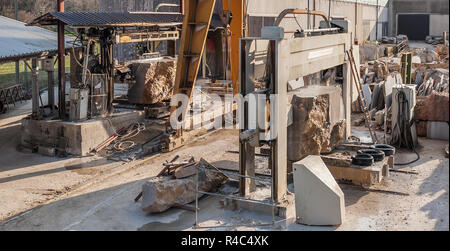 machines for cutting marble blocks into slabs for the construction industry Stock Photo