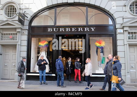 Burberry uk cheap online store