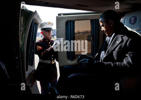 President Barack Obama arrives aboard Marine One at Osawatomie-Paola Municipal Airport in Osawatomie, Kan., Dec. 6, 2011. (Official White House Photo by Pete Souza) Stock Photo