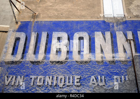Old Painted Wall or Wall Painting of Dubonnet Advert, Advertisement or Publicity Sisteron Provence france Stock Photo