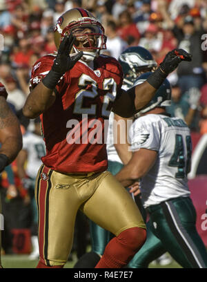 San Francisco, California, USA. 12th Oct, 2008. San Francisco 49ers cornerback Nate Clements #22 celebrates Philadelphia's missed field goal on Sunday, October 12, 2008 at Candlestick Park, San Francisco, California. Eagles defeated the 49ers 40-26. Credit: Al Golub/ZUMA Wire/Alamy Live News Stock Photo