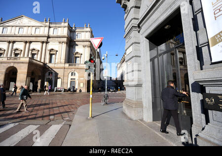 Foto LaPresse - Stefano Porta 29/11/2018 Milano ( Mi ) Cronaca  Presentazione Calendario Carabinieri presso Caserma Via Moscova Stock Photo  - Alamy