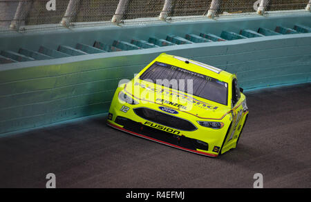 Homestead, Fla, USA. 18th Nov, 2018. Ryan Blaney, driver of the (12) Menards/Richmond Ford, races during the Monster Energy NASCAR Cup Series Ford EcoBoost 400 Championship at the Homestead-Miami Speedway in Homestead, Fla. Mario Houben/CSM/Alamy Live News Stock Photo