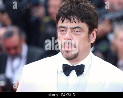 CANNES, FRANCE – MAY 08, 2018: Benicio del Toro walks the red carpet ahead of the 'Todos lo saben' screening at the 71th Festival de Cannes Stock Photo