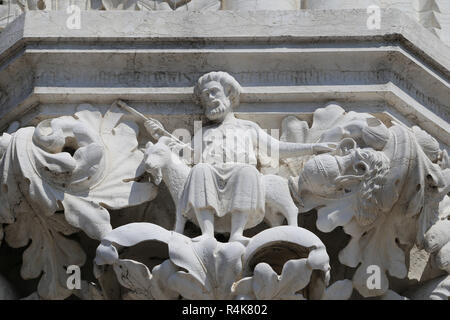 Italy.  Venice. Doge's Palace. 14th-15th century. Old man symbolizes planet Saturn and Capricron zodiac sing. Gothic. Stock Photo