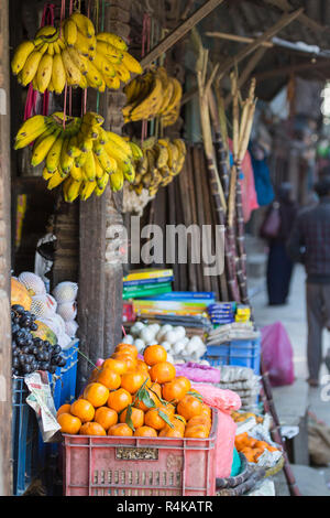 Fresh juice and fruit shop in Kathmandu, Nepal Stock Photo