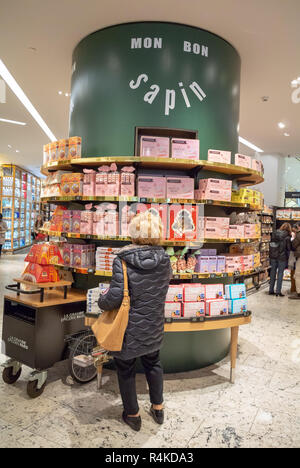 Le Bon Marche food market Paris France Stock Photo - Alamy