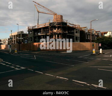 AJAXNETPHOTO. 2014. WORTHING, ENGLAND. - LANCASTER PLACE - NEW RETIREMENT HOMES PROPERTY DEVELOPMENT UNDER CONSTRUCTION ON SITE OF THE OLD BANK ON CORNER OF ROWLANDS AND HEENE ROAD.  PHOTO:JONATHAN EASTLAND/AJAX REF:GR142708 4075 Stock Photo