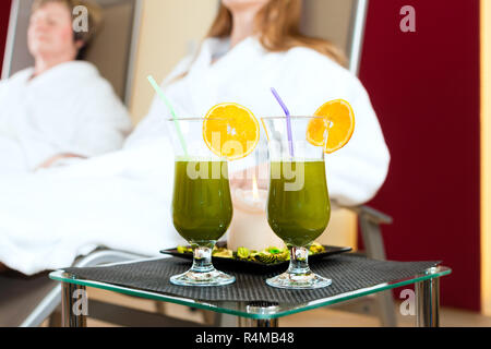 Wellness - Chlorophyll-Shake on a table Stock Photo