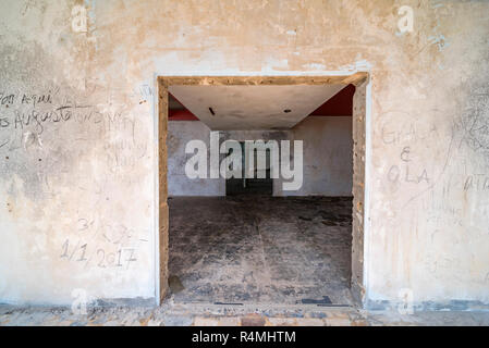 The crumbling ruins of Santa Carolina Hotel on Paradise Island, Bazaruto archipelago, Mozambique. Stock Photo