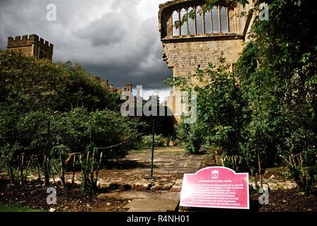 The Banqueting Hall ruin, Sudeley Castle, Gloucestershire Stock Photo