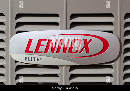 ST. PAUL, MN/USA - OCTOBER 30, 2018: Lennox Corporation trademark logo and trademark. Lennox International Inc. makes climate control products. Stock Photo