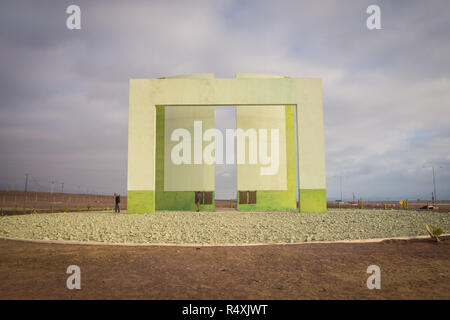 Tropic of Capricorn road sign near Mopani, Kruger National Park Stock Photo: 26329898 - Alamy