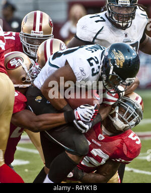 San Francisco, California, USA. 19th Nov, 2012. San Francisco 49ers inside  linebacker Patrick Willis (52) happy about game outcome on Monday at  Candlestick Park in San Francisco, CA. The 49ers beat the