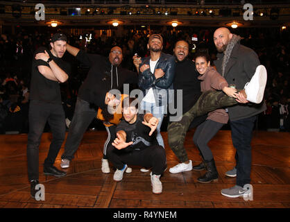 Robert Walters, James Monroe Iglehart, Sasha Hollinger, Thayne Jasperson, Terrance Spencer, Sean Green Jr., Gabriella Sorrentino and Gregory Treco during The Rockefeller Foundation and The Gilder Lehrman Institute of American History sponsored High School student #eduHam matinee performance of 'Hamilton' Q & A at the Richard Rodgers Theatre on November 28, 2018 in New York City. Credit: Walter McBrde/MediaPunch Stock Photo