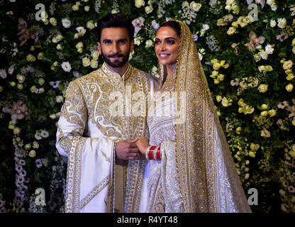 Deepika ranveer wedding hi-res stock photography and images - Alamy