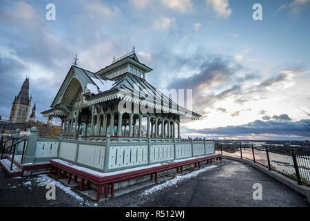 Summer Gazebo of the Parliament of Canada, on Parliament Hill, in Ottawa, Toronto, facing the Outaouais river, during an autumn sunset. It is one of t Stock Photo