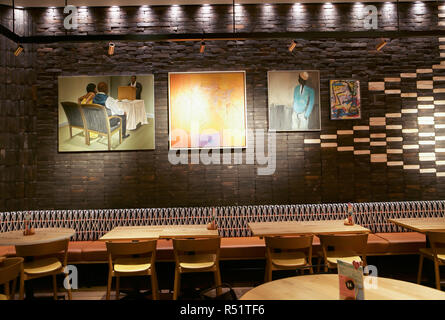 Nando S Opens A New Restaurant St Mark S Square Bromley This Has Created A Further 43 New Jobs In The Local Area And Is Set To Host 110 Guests Stock Photo Alamy