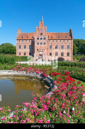 Egeskov Castle (Egeskov Slot), Kværndrup, Funen, Denmark Stock Photo