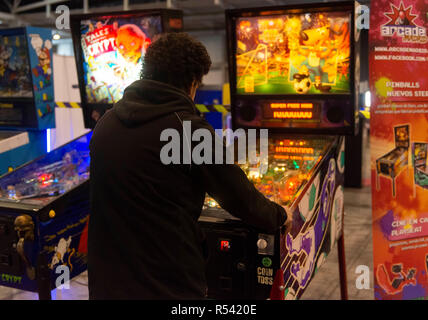 Barcelona, Spain. 29th November, 2018. People playing with retro video games during the Barcelona Games World 2018 at Gran Via Fira on November 28, 2018 in Barcelona, Spain. © Victor Puig/Alamy Live News Stock Photo