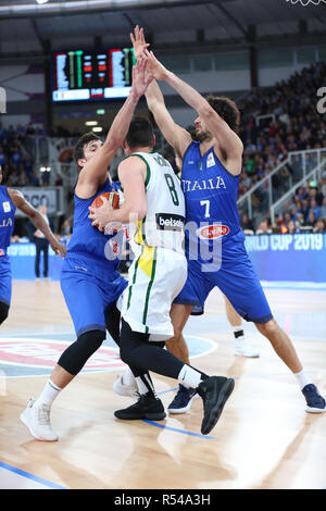 Brescia, Italy. 29th Nov, 2018. FIBA Basketball World Cup Qualifiers: Italy v Lithuania, Brescia, Italy. Solid defense for Italy Credit: Mickael Chavet/Alamy Live News Stock Photo