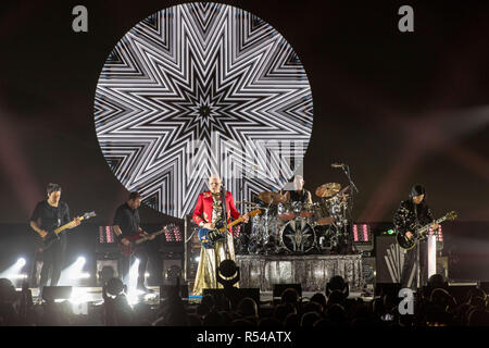 Jack Bates, Billy Corgan, Jimmy Chamberlin und James Iha von The ...