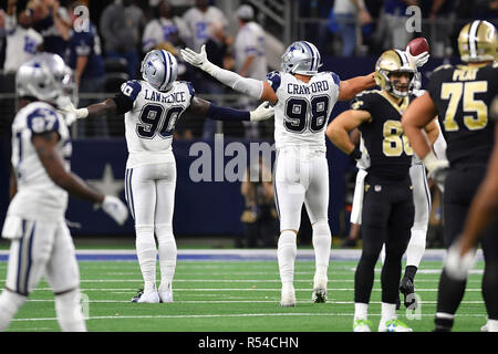 Dallas Cowboys defensive end DeMarcus Lawrence (90) warms up