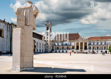 A statue of King João III, who based the University permanently in Coimbra. University of Coimbra, Portugal Stock Photo