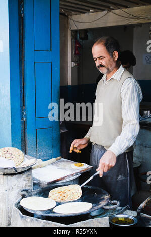 Village Roti Shop Roti street vendor in the old city of Yangon Stock Photo - Alamy