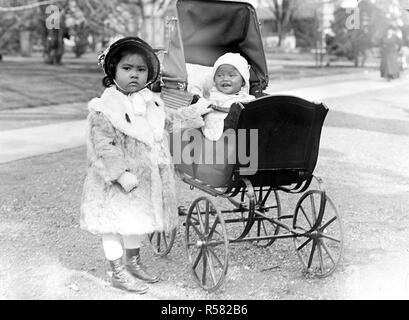 1800s baby stroller