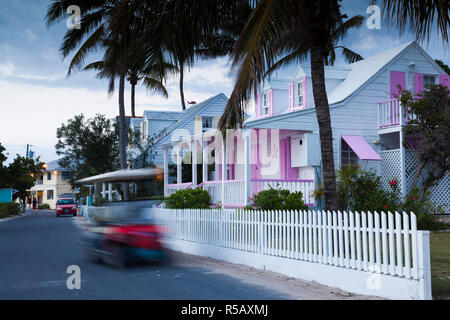 Bahamas, Eleuthera Island, Harbour Island, Dunmore Town, Bay Street Stock Photo