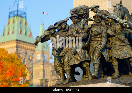 Canada, Ontario, Ottawa, Tomb of the Unknown Soldier and Canadian Parliament Stock Photo