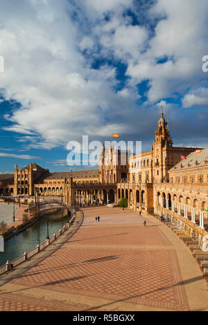 Spain, Andalucia Region, Seville Province, Seville, buildings of the Plaza Espana Stock Photo